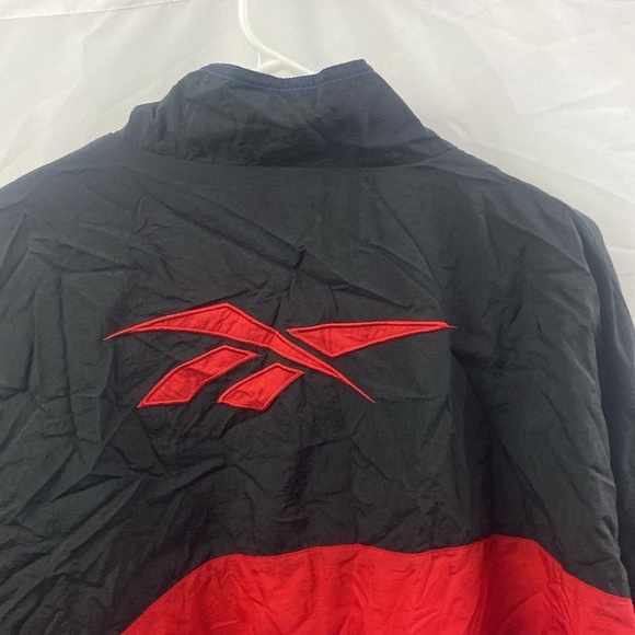 Vintage Reebok Men’s Red Blue Black Size Large Windbreaker Jacket - Picture 11 of 11